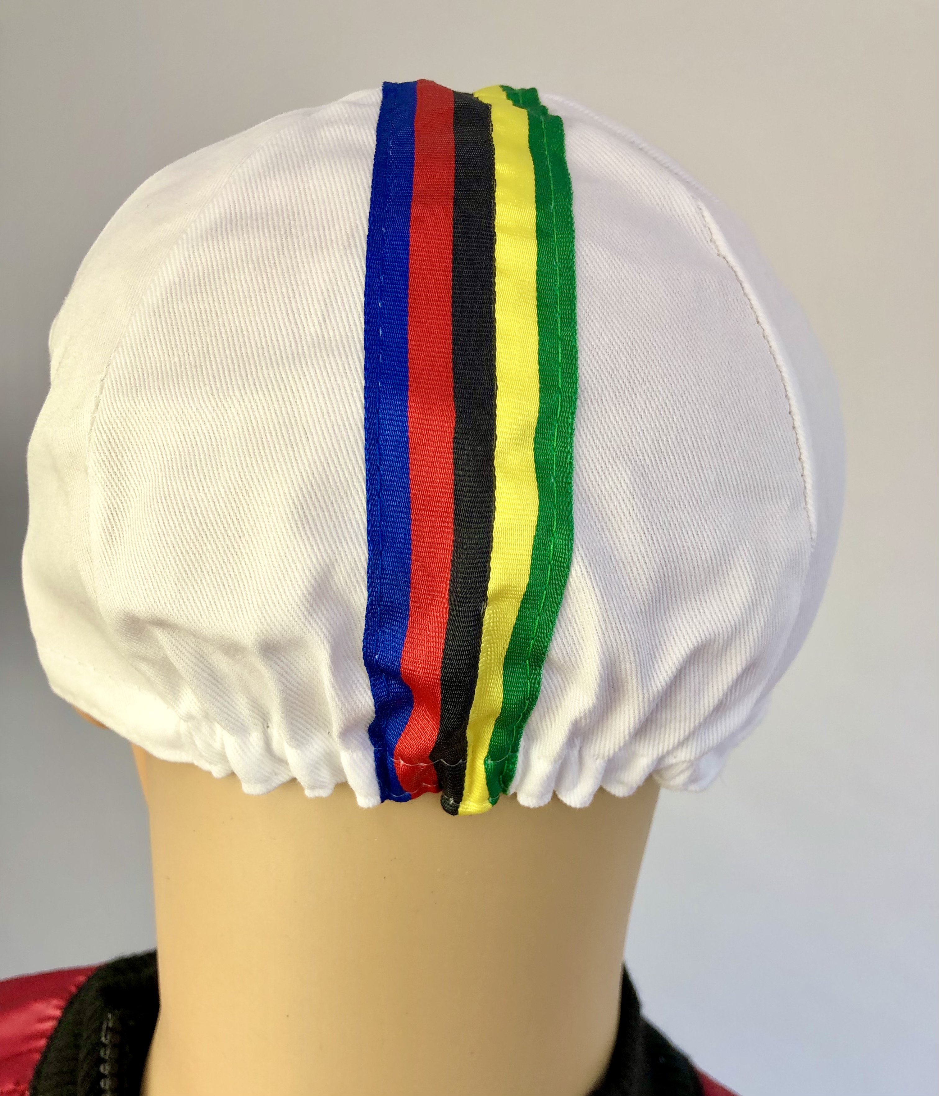 Cycling Cap bianco con strisce colorate