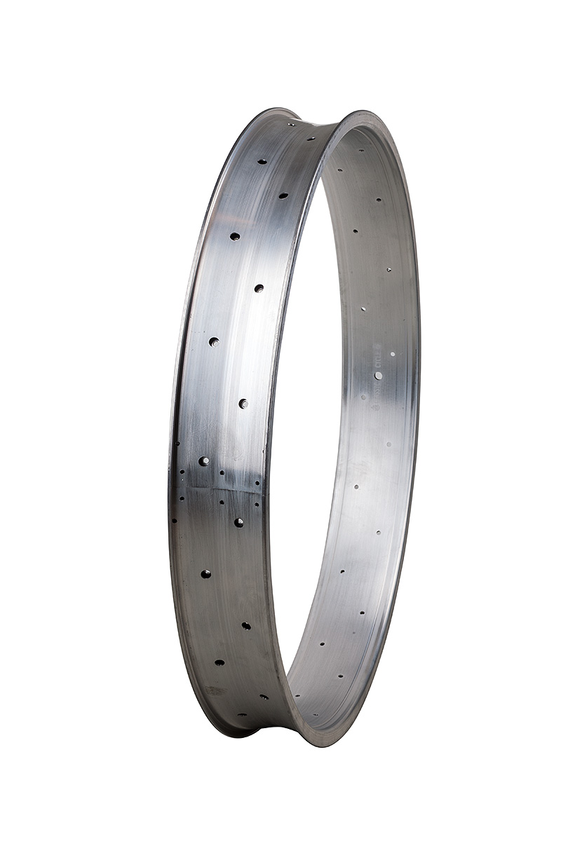 Cerchione in alluminio da 26 pollici 82 mm grezzo/non laccato