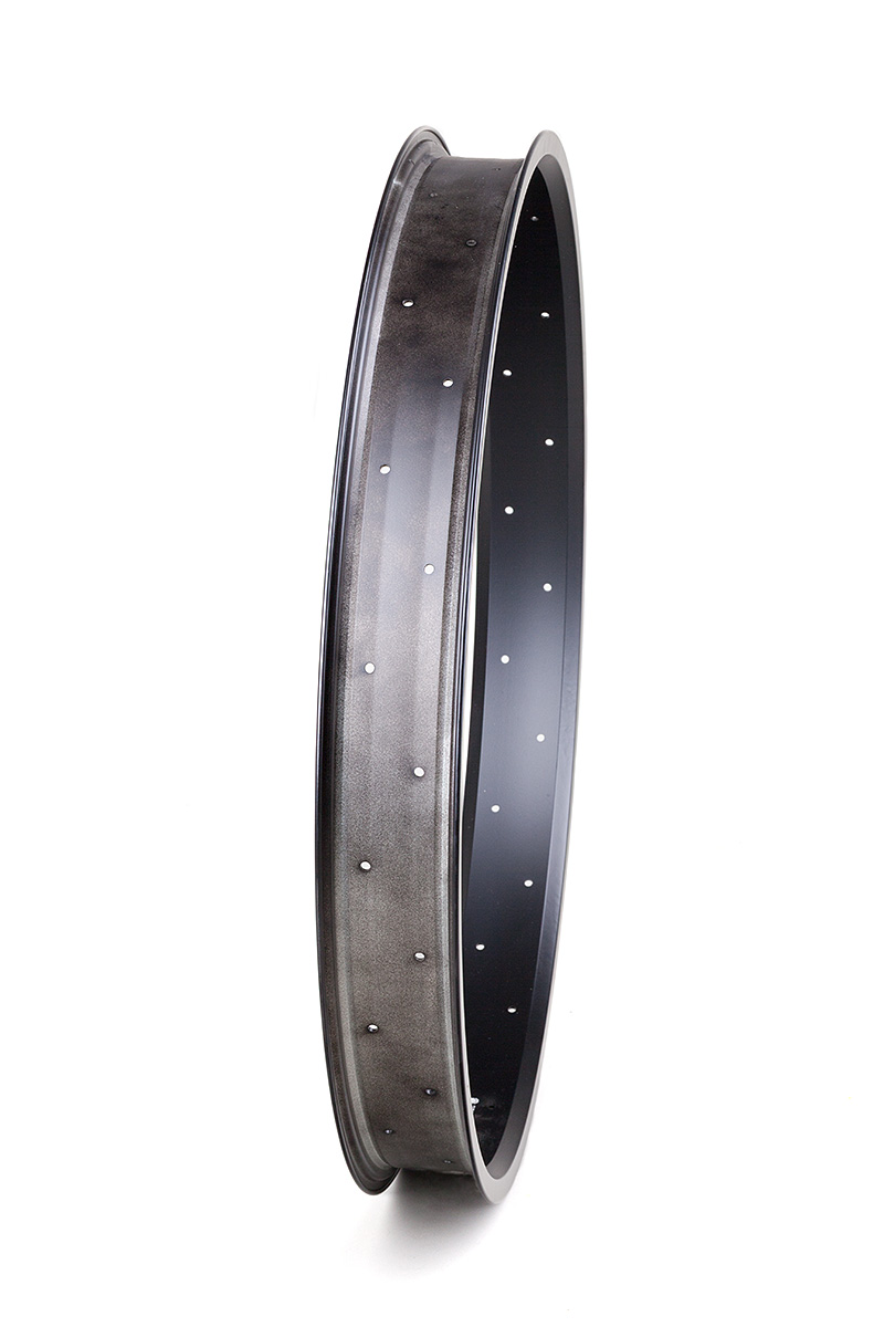 Cerchione in alluminio da 26 pollici 67 mm nero opaco