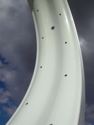 Cerchione in alluminio da 26 pollici largo 100 mm, bianco