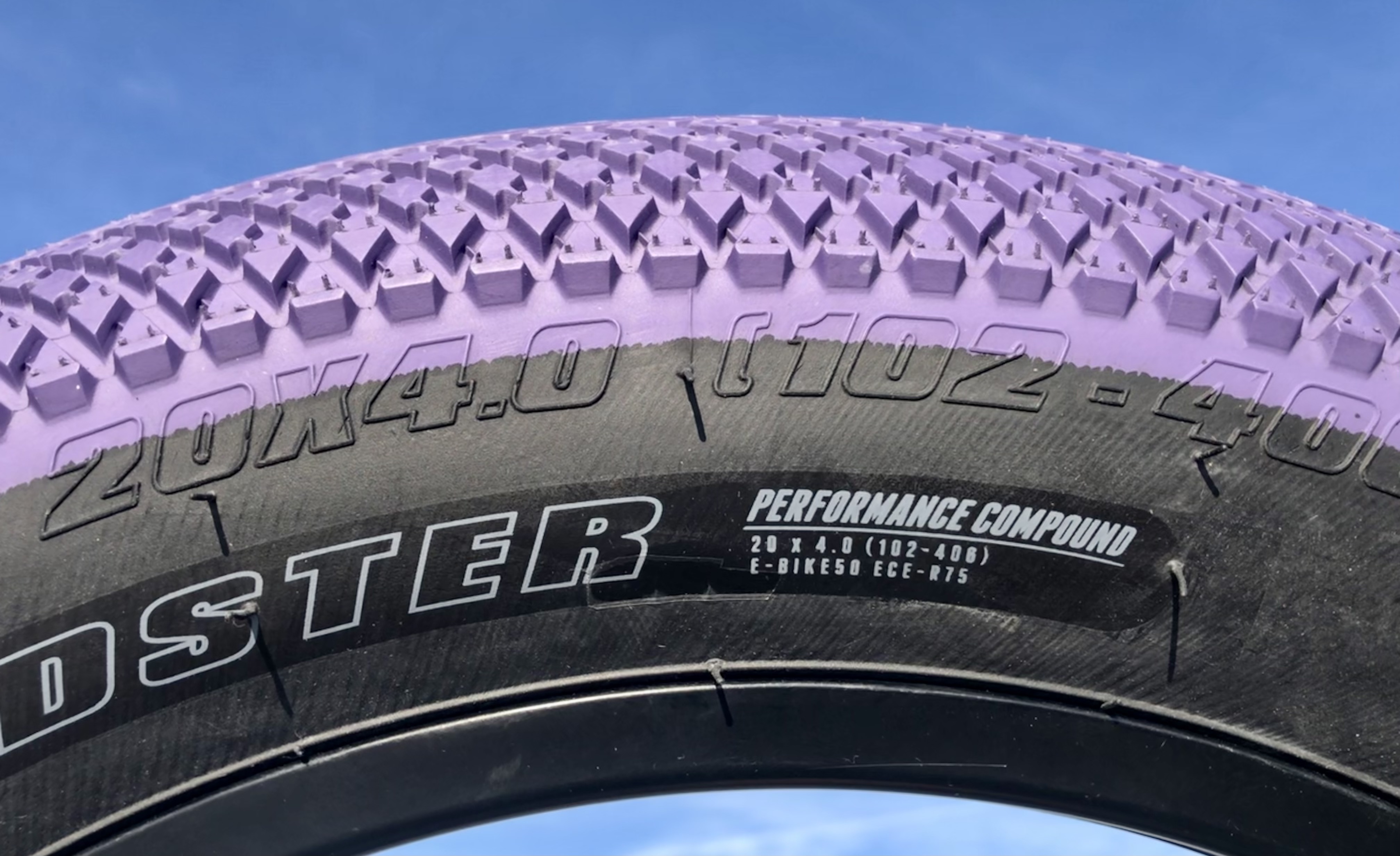 Bicycle_tire_speedster_20x4_Fatbike_limited_edition_lila_6