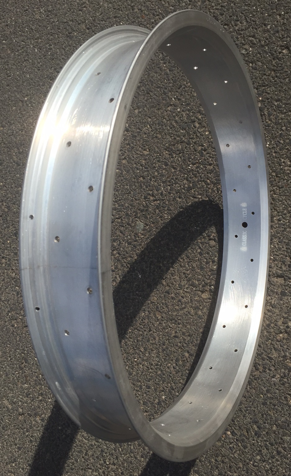 Cerchione in alluminio da 20 pollici 67 mm grezzo/non laccato