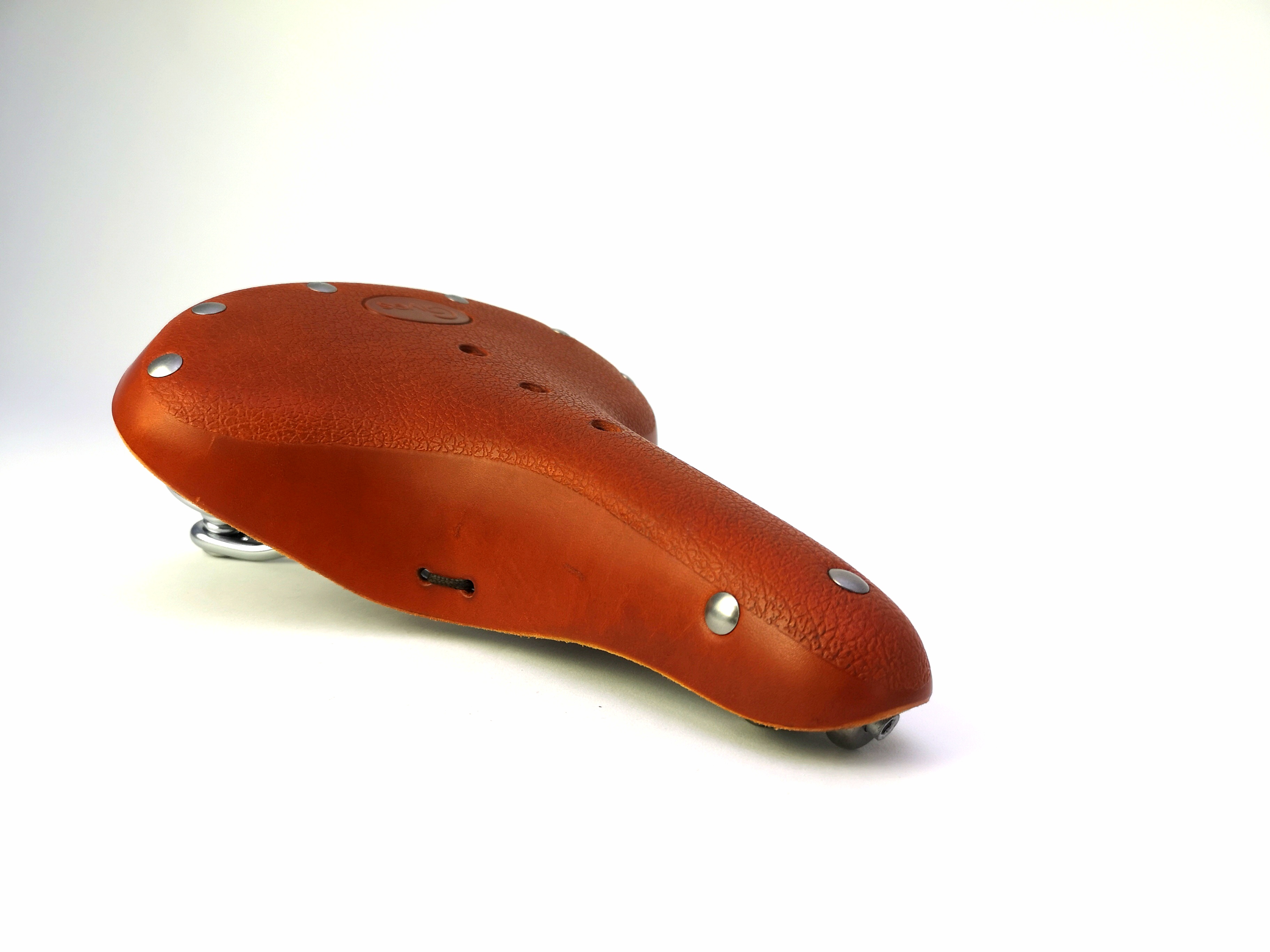 Saddle_bicyle_honey_leather_aL5U957t1bDjh2