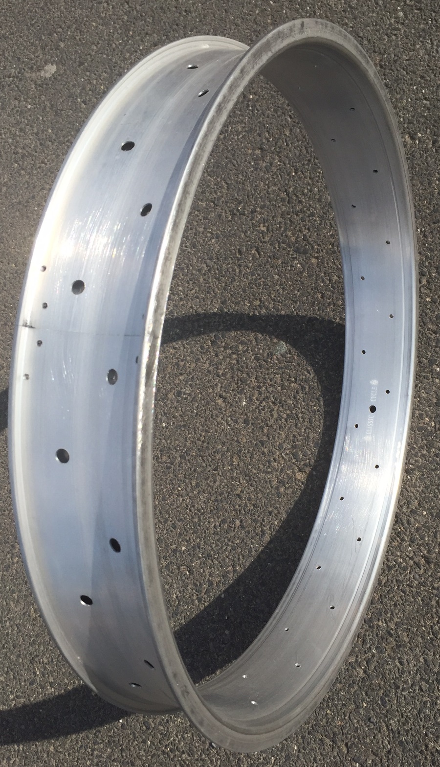 Cerchione in alluminio da 24 pollici 82 mm grezzo/non laccato