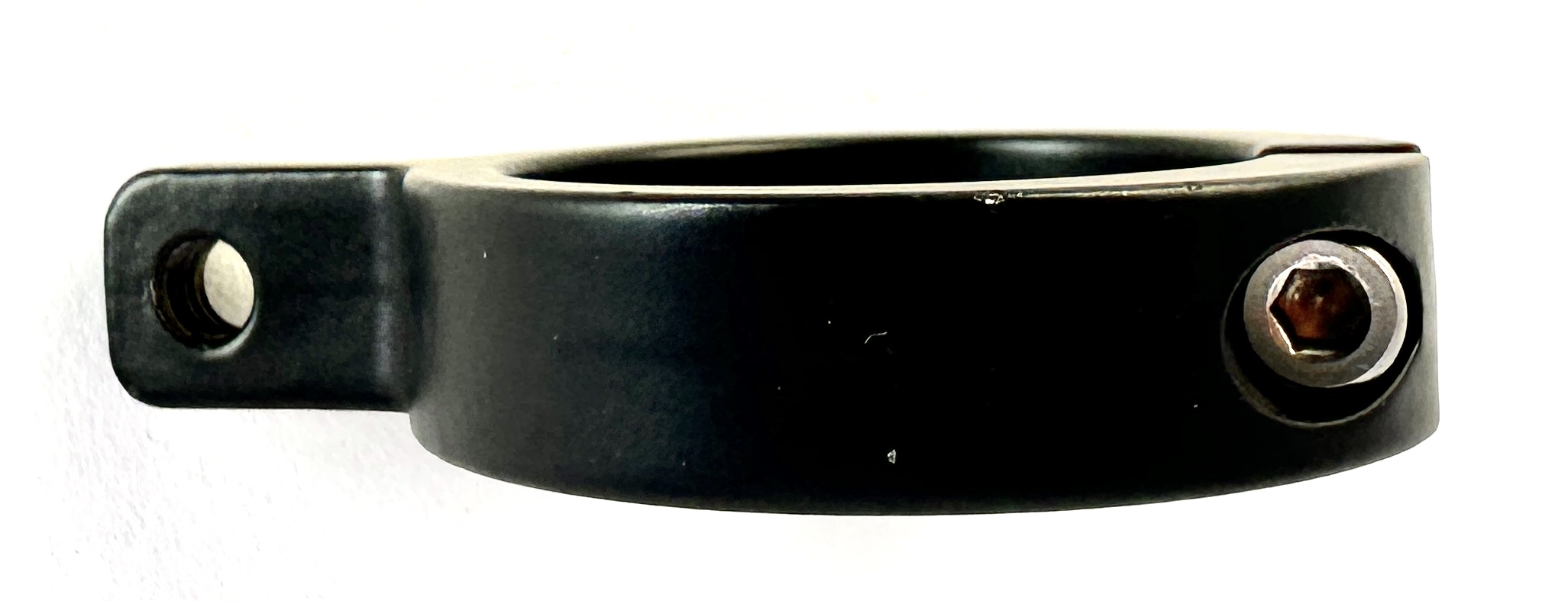 UD_Universalhalter_schwarz_a