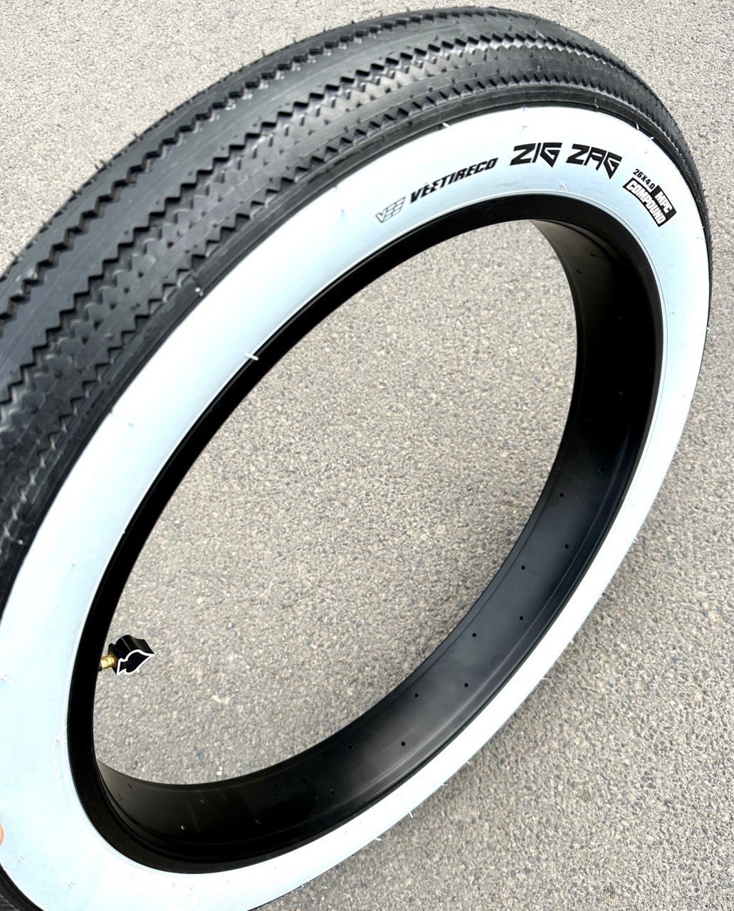 26 in Tubeless Tires for Electric Bike for sale